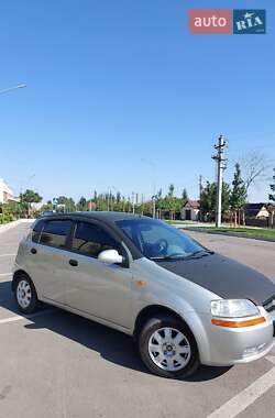 Хэтчбек Chevrolet Aveo 2005 в Запорожье