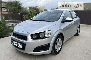 Седан Chevrolet Aveo 2012 в Виннице