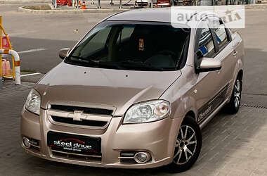 Седан Chevrolet Aveo 2008 в Миколаєві