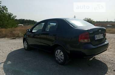 Седан Chevrolet Aveo 2005 в Кам'янському