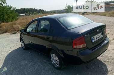 Седан Chevrolet Aveo 2005 в Кам'янському