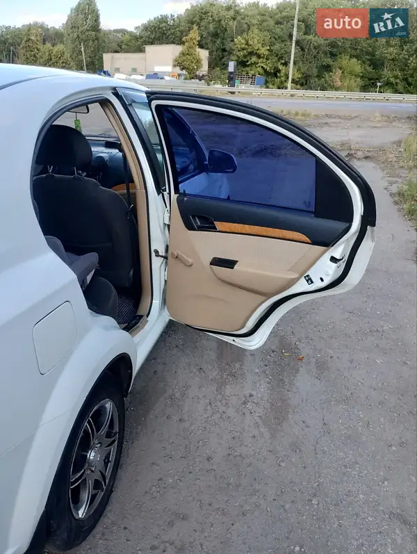 Chevrolet Aveo 2008 VIN Y6DTC58U98Y109289 фото оголошення 6 з 45