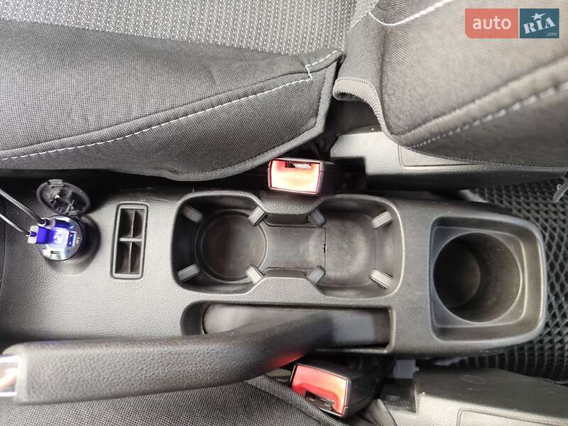 Седан Chevrolet Aveo 2013 в Киеве