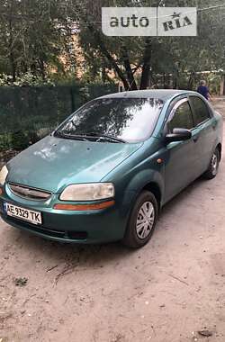 Седан Chevrolet Aveo 2004 в Дніпрі