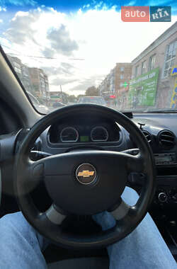 Седан Chevrolet Aveo 2006 в 