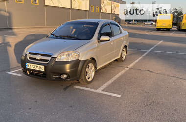 Седан Chevrolet Aveo 2008 в Києві