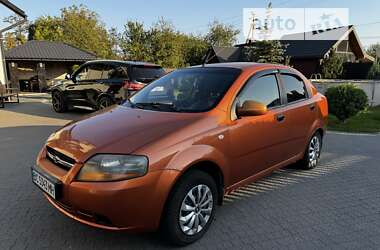 Седан Chevrolet Aveo 2005 в Львове