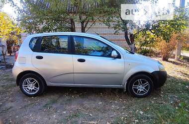 Хэтчбек Chevrolet Aveo 2007 в Днепре