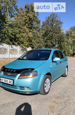 Седан Chevrolet Aveo 2006 в Дніпрі