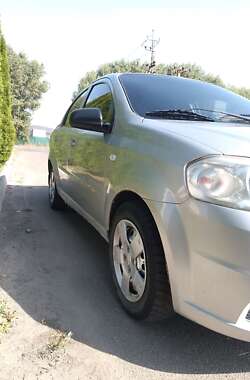 Седан Chevrolet Aveo 2006 в Броварах