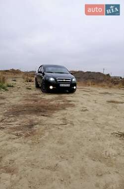 Седан Chevrolet Aveo 2006 в 