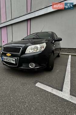 Хэтчбек Chevrolet Aveo 2011 в Киеве