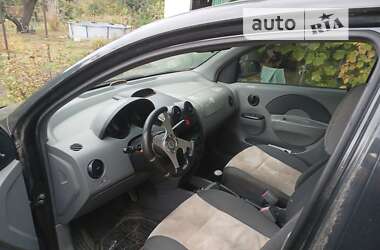 Седан Chevrolet Aveo 2005 в Днепре