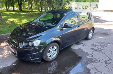 Хетчбек Chevrolet Aveo 2012 в Рівному