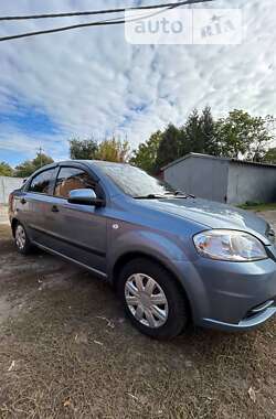 Седан Chevrolet Aveo 2007 в Ромнах