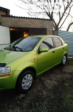 Седан Chevrolet Aveo 2005 в Кропивницькому