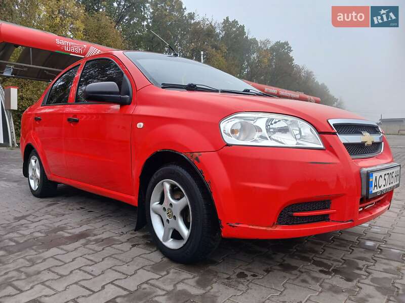 Седан Chevrolet Aveo 2008 в Луцке