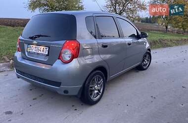 Хэтчбек Chevrolet Aveo 2010 в Хоросткове