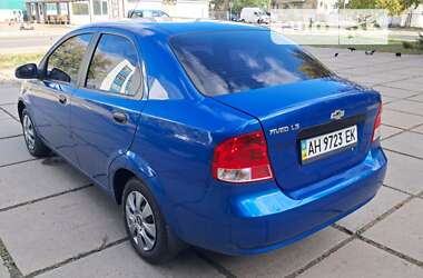 Седан Chevrolet Aveo 2006 в Броварах