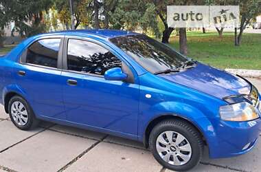 Седан Chevrolet Aveo 2006 в Броварах