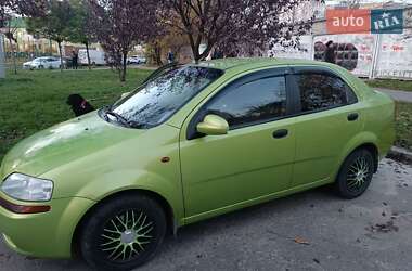 Седан Chevrolet Aveo 2005 в Львові