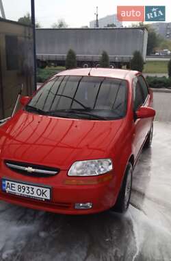 Седан Chevrolet Aveo 2005 в Дніпрі