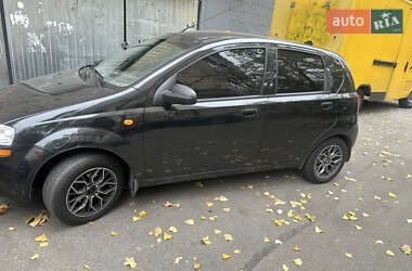 Хетчбек Chevrolet Aveo 2005 в Києві