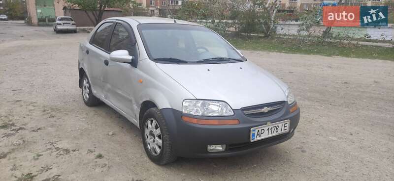 Седан Chevrolet Aveo 2005 в Запоріжжі