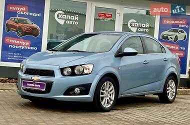 Седан Chevrolet Aveo 2013 в Львові