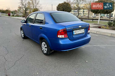 Седан Chevrolet Aveo 2005 в Кривому Розі