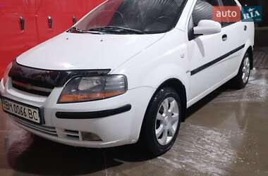 Седан Chevrolet Aveo 2006 в Сумах