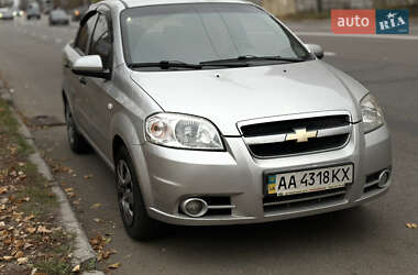 Седан Chevrolet Aveo 2011 в Киеве