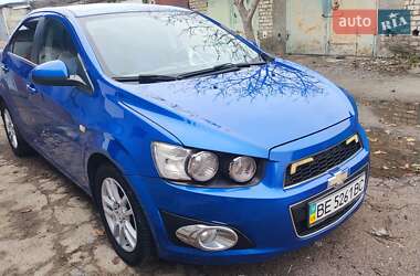 Седан Chevrolet Aveo 2012 в Южноукраїнську