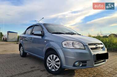 Седан Chevrolet Aveo 2008 в Полтаве