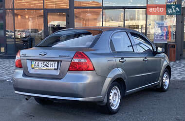 Седан Chevrolet Aveo 2008 в Киеве