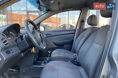 Седан Chevrolet Aveo 2008 в Киеве