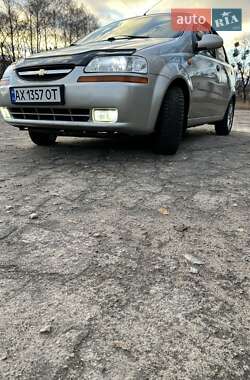 Седан Chevrolet Aveo 2005 в Валках