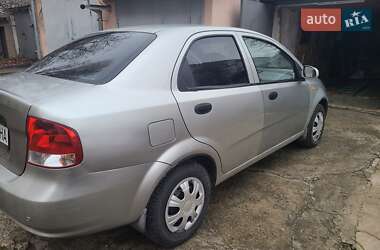 Седан Chevrolet Aveo 2005 в Миколаєві