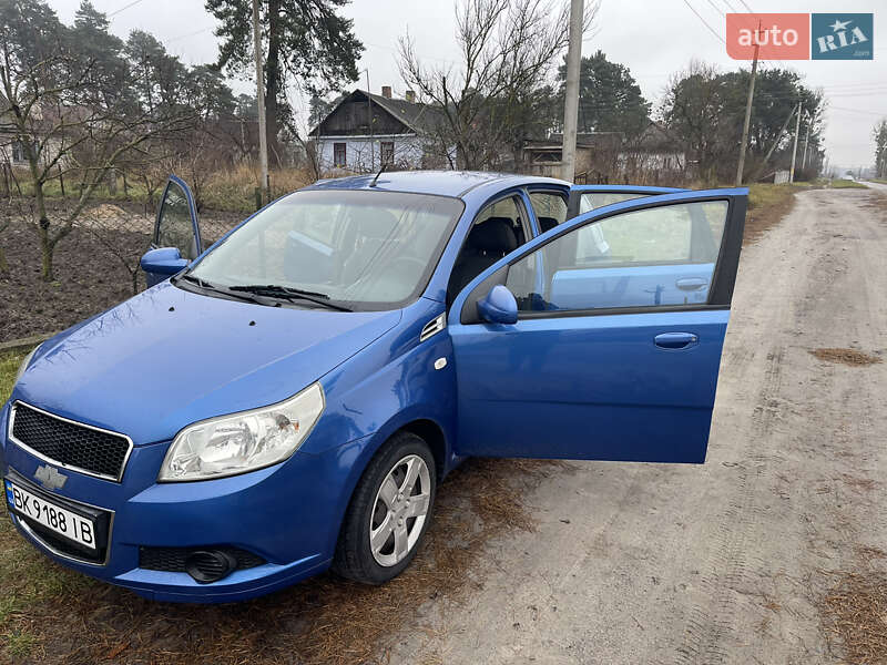 Хэтчбек Chevrolet Aveo 2009 в Ровно фото 13 Хэтчбек Chevrolet Aveo 2009 в Ровно