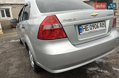 Седан Chevrolet Aveo 2009 в Миколаєві