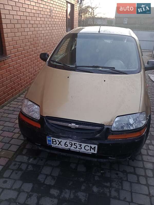 Хетчбек Chevrolet Aveo 2003 в 