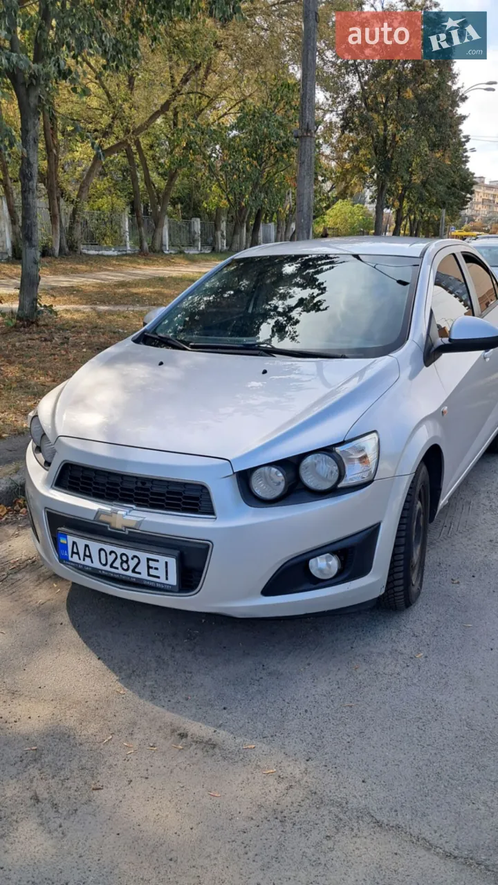 2014 Chevrolet Aveo - мініатюра 12
