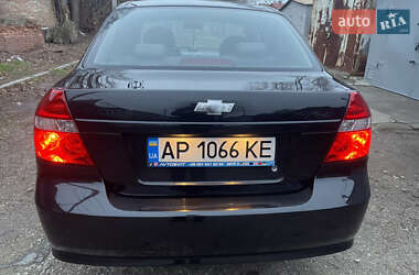 Седан Chevrolet Aveo 2006 в Запорожье