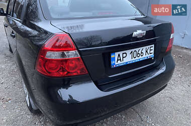 Седан Chevrolet Aveo 2006 в Запорожье