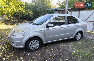 Седан Chevrolet Aveo 2008 в Києві