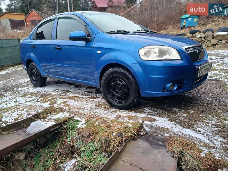 Седан Chevrolet Aveo 2006 в Яремчі