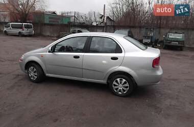 Седан Chevrolet Aveo 2005 в Чернігові