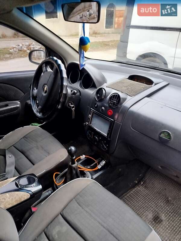 Хэтчбек Chevrolet Aveo 2006 в Николаеве