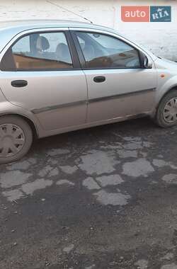 Седан Chevrolet Aveo 2005 в Христинівці