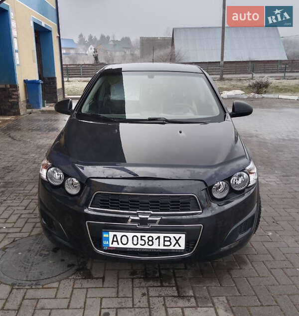 Хэтчбек Chevrolet Aveo 2011 в Межгорье